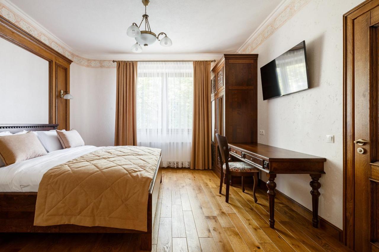 Ganz Hotel Ivano-Frankivsk Eksteriør bilde